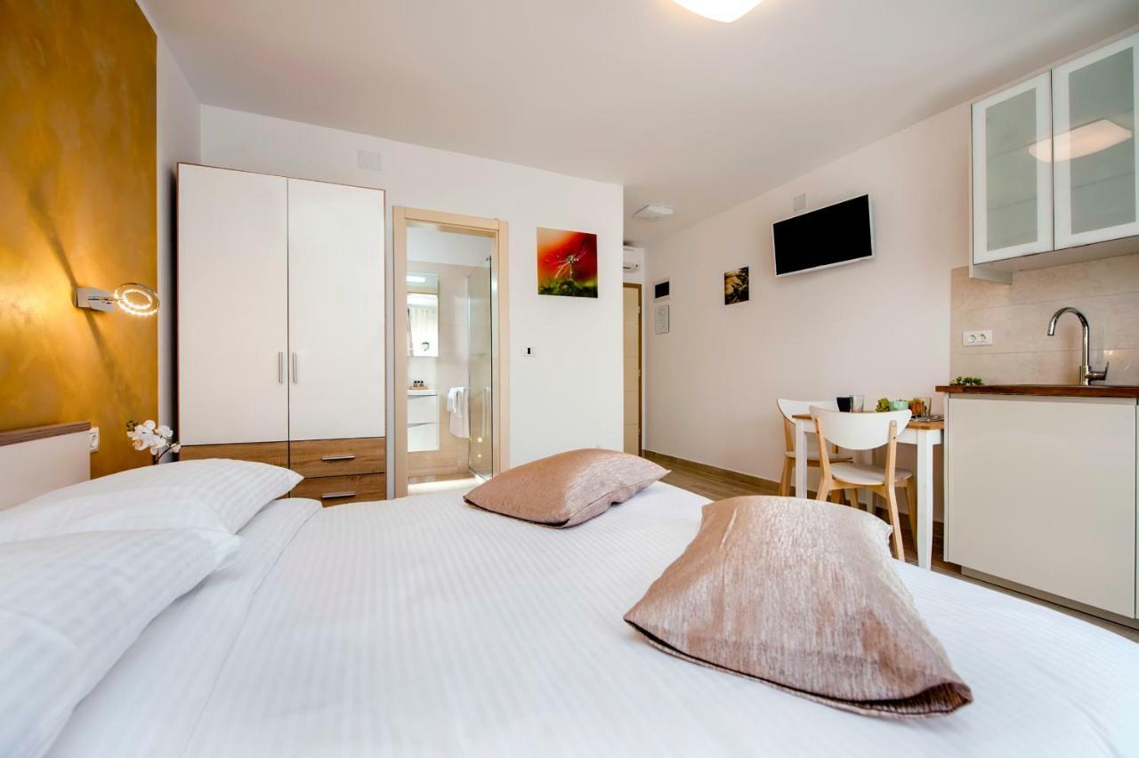 Apartment&Studio Tereza Rovinj Exterior foto